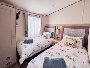 Photo 25- click for photo gallery